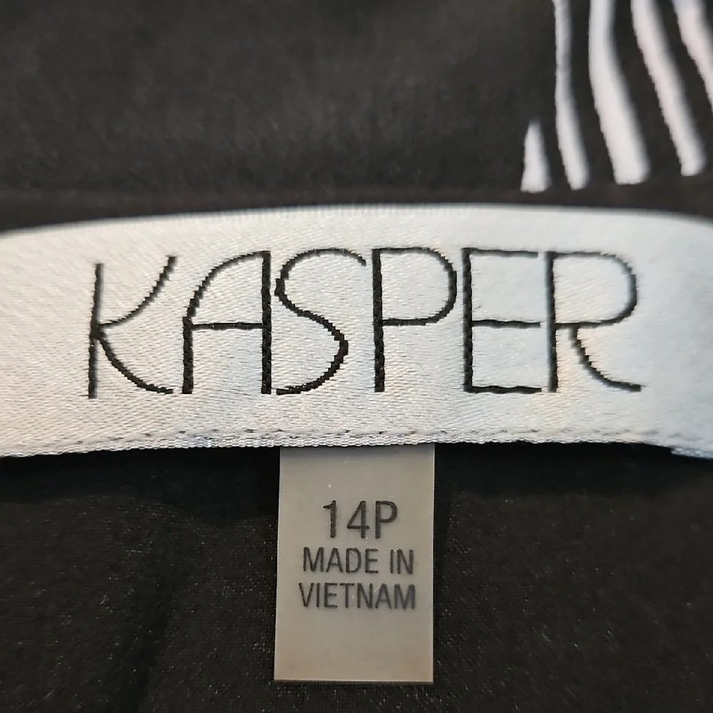 Kasper Black and White Midi Dress with Sophisticated Style - Picture 2 of 10